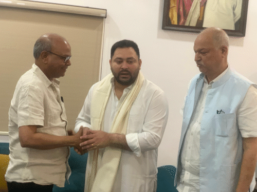 कांग्रेस के 3 विधायकों पर हो सकती कार्रवाई:अनुशासन समिति ने 2 दिनों में मांगा स्पष्टीकरण, अनुपस्थिति से हारा महागठबंधन का उम्मीदवार