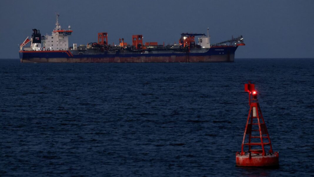 Iran sends millions of oil barrels to China through Strait of Hormuz even as war chokes the waterway
