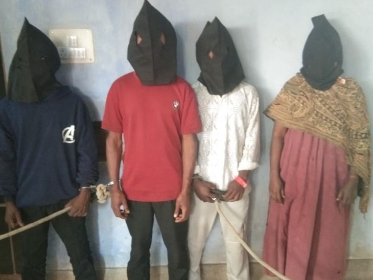 युवक की हत्या का खुलासा, चार आरोपी गिरफ्तार:प्रेम-प्रसंग में पत्थर से कूचकर की थी हत्या, नर्सरी के पास लहूलुहान शव मिला था