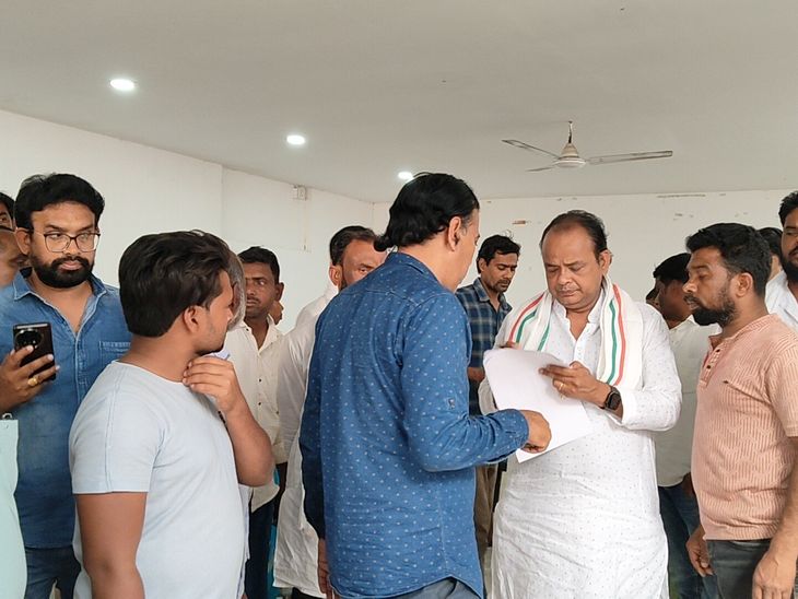 झारखंड के स्वास्थ्य मंत्री ने बिहार राजनीति पर दिया बयान:कहा- भाजपा ने नीतीश कुमार का 'सर्जिकल स्ट्राइक' किया, पुनर्विचार की अपील