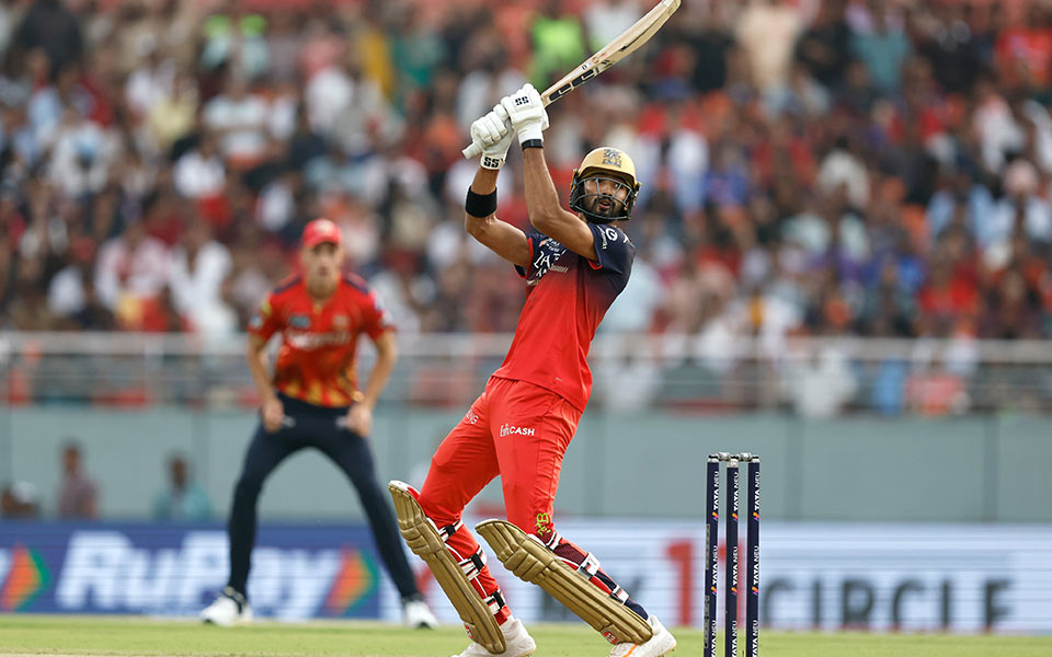 3 RCB players who might be benched in IPL 2026