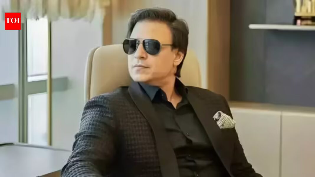 Vivek Oberoi pens note for his extended family in the UAE amidst middle-east tensions: ‘Donāt be a bridge for panic’ | Vivek Oberoi pens note for his extended family in the UAE amidst middle-east tensions: 'Donāt be a bridge for panic' |