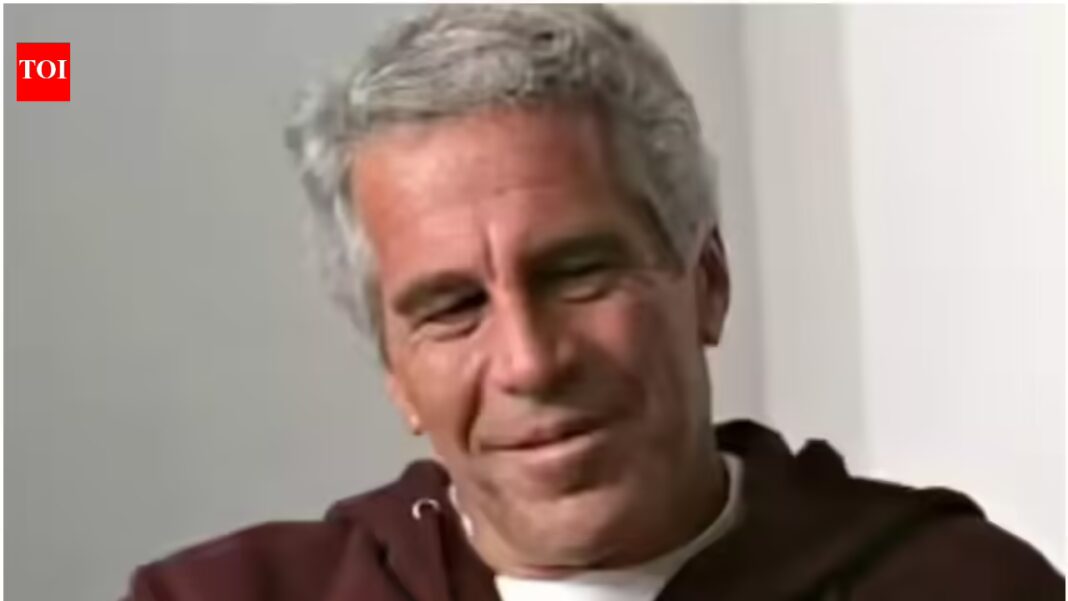 Jeffrey Epstein guard googled him 40 minutes before his death and made $5K cash deposit days earlier: DoJ files show