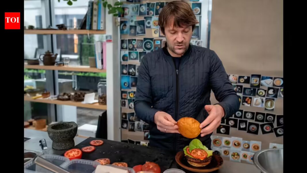 René Redzepu: Celebrity chef René Redzepu resigns from Noma over abuse allegations, says 'an apology is not enough'