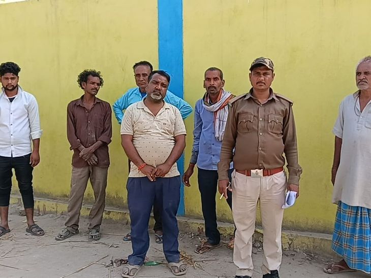 गोपालगंज में पोखरे में डूबने से चाचा-भतीजे की मौत:होली के बाद नहाने गए थे, दोनों छात्र थे, हमेशा साथ रहते थे