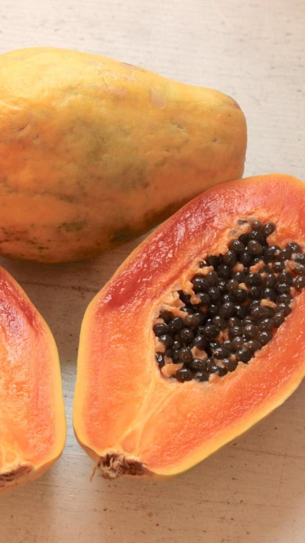 किन लोगों को नहीं खाना चाहिए खाली पेट पपीता?