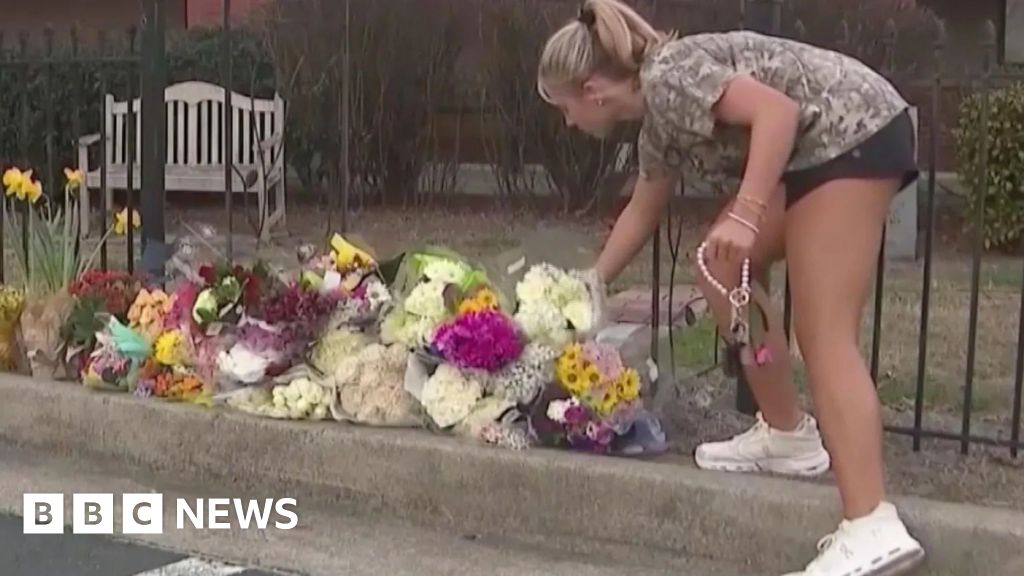 Charges dropped against Georgia teens whose teacher died during toilet paper prank