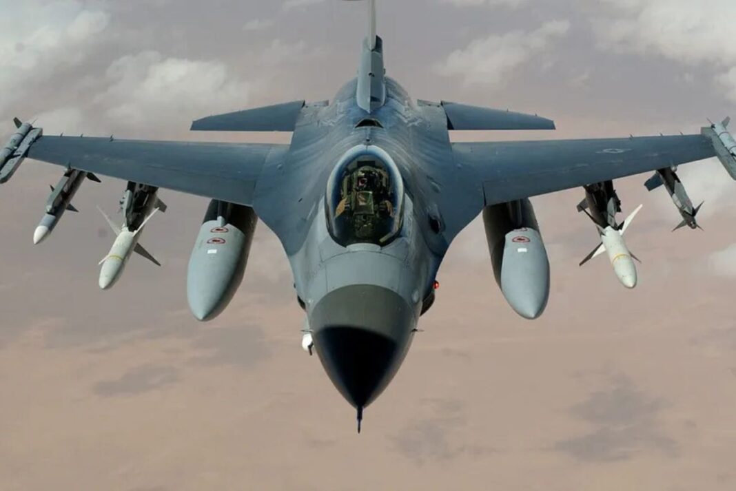 Defence Air 2353.jpg