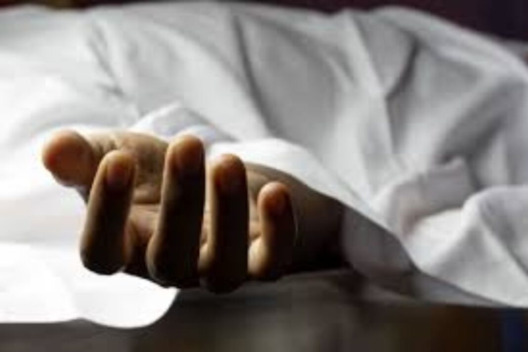 गुमला में 24 घंटे के भीतर 5 मौतें: कहीं मारपीट में गया बुजुर्ग का दम, तो कहीं नदी और कुएं ने ली जान