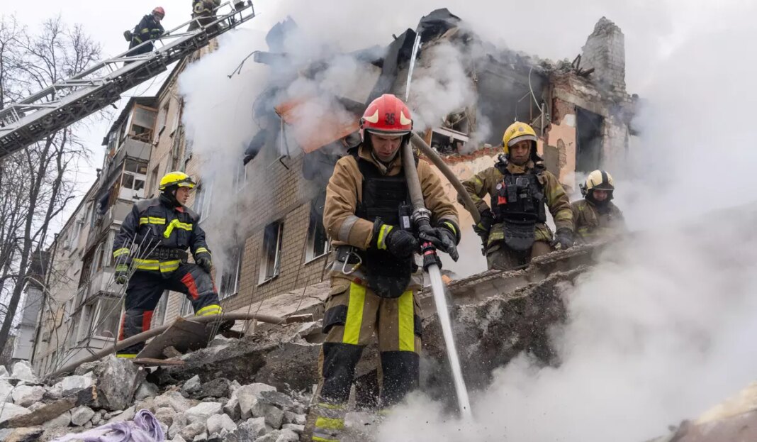 Russia Ukraine War 05201 c0 208 5000 3124 s1200x700.jpg