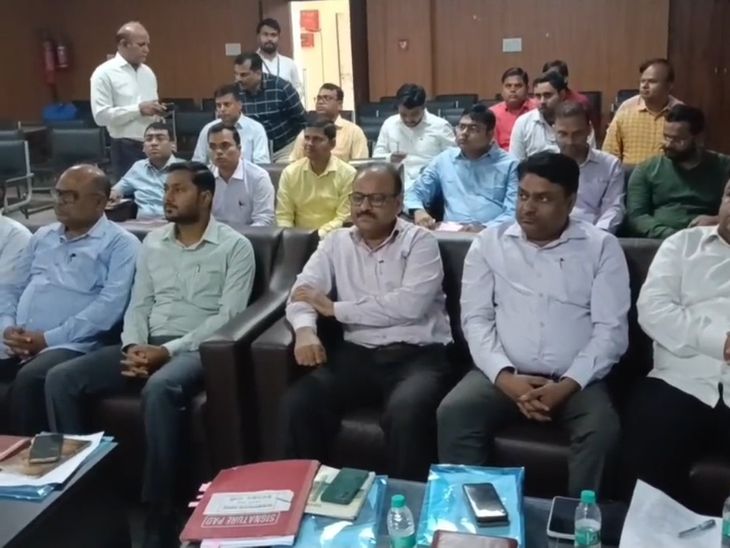 Buxar Census 2027 Prep: Officials Get Digital Training