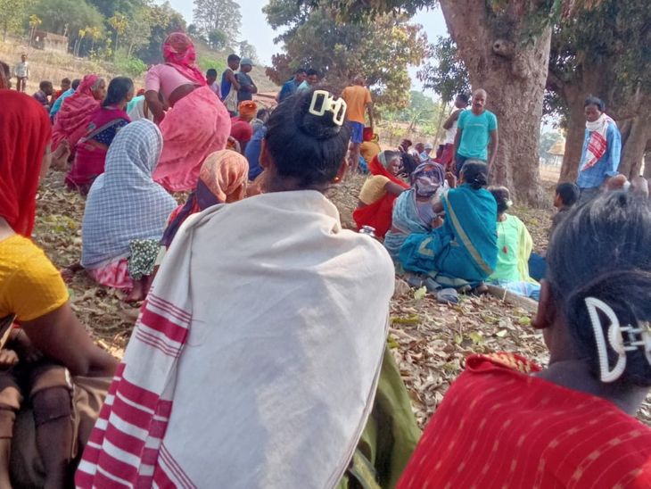 लातेहार में बुजुर्ग को डायन बताकर मैला पिलाया:नेतरहाट में पीड़ित के बेटे ने अमानवीय कृत्य करने का लगाया आरोप, पुलिस ने किया इनकार