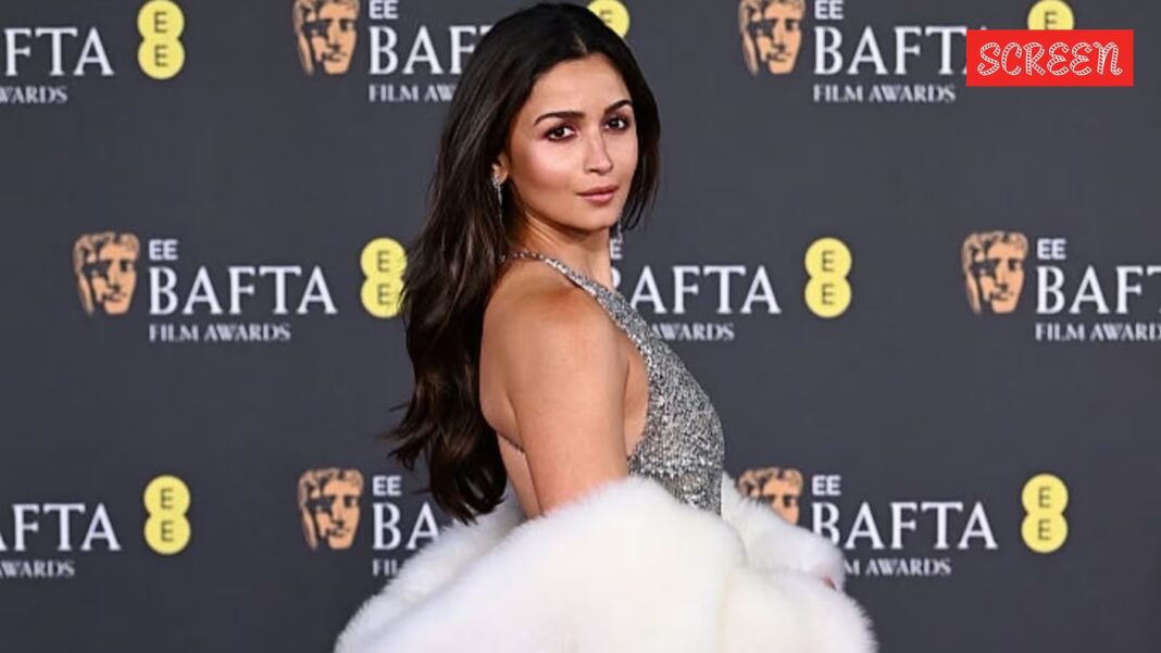 Alia Bhatt dazzles at BAFTA 2026 red carpet, calls daughter Raha her inspiration; Farhan Akhtar attends too | Bollywood News Alia bhatt bafta.jpg