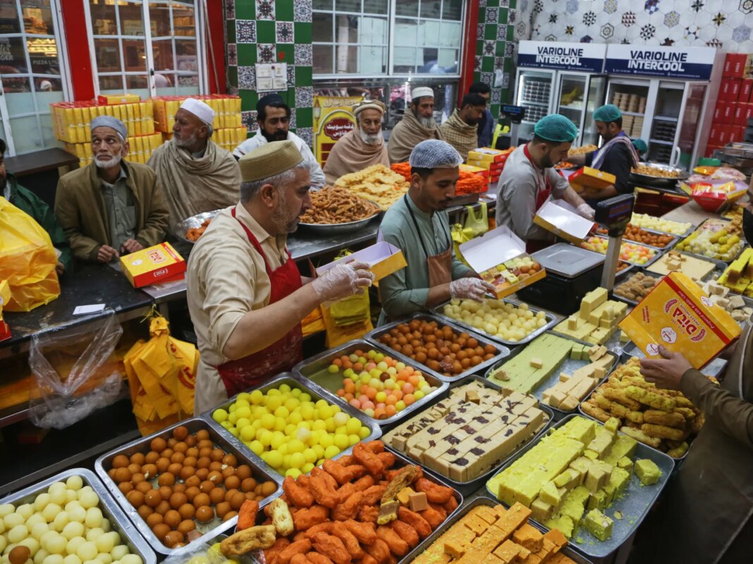Pakistan and Afghanistan agree to temporary Eid al-Fitr ‘pause’ in conflict | Conflict News