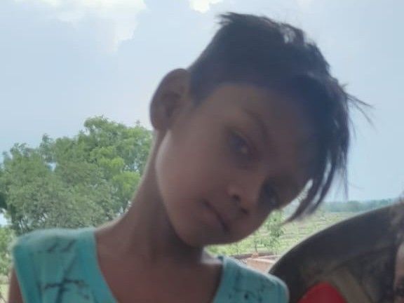 जमुई में तेज रफ्तार बाइक ने बच्चे को मारी टक्कर:पटना में इलाज के दौरान मौत, शराब के नशे में था ड्राइवर, आरोपी युवक फरार