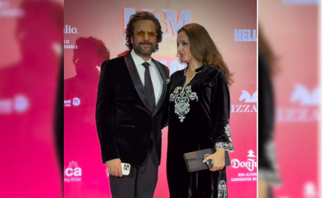 Fardeen Khan Makes Appearance with Sister Laila, Corrects Paps, “Behen Hai, Biwi Nahi”