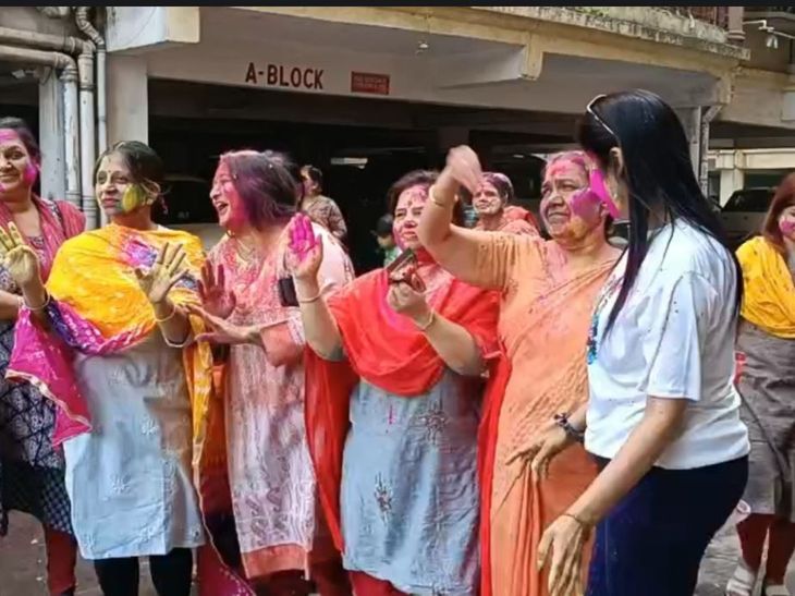 जमशेदपुर में होली का उत्साह, शहर रंगों में डूबा:हर किसी ने अपने-अपने अंदाज में मनाई होली, सुरक्षा के पुख्ता इंतजाम