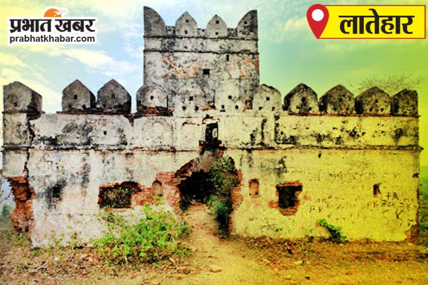 झाड़ी में फेंका मिला ट्रांसफाॅरमर, चोरी की आशंका