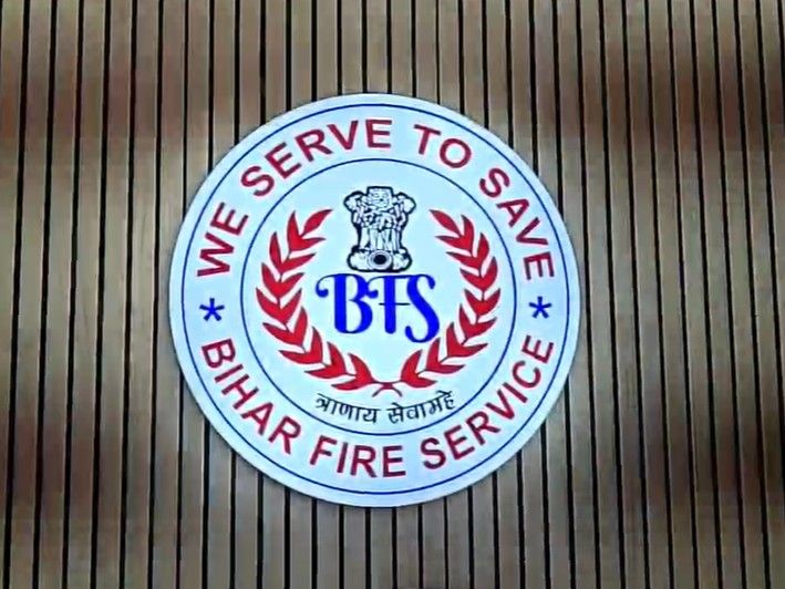 होलिका दहन में अग्निशमन ने 445 जगहों को चिन्हित किया:सभी कर्मियों की रद्द हुई छुट्टियां, 4 जोन में बांटकर 400 कर्मियों की तैनाती