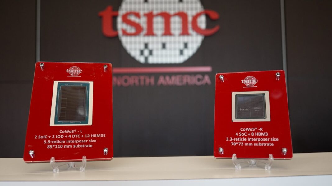 108287444 1775496466036 tsmc cowos chips.jpg