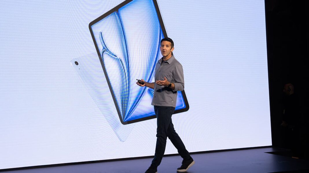 108294489 1776771976272 gettyimages 2264522575 APPLE LAUNCH.jpeg