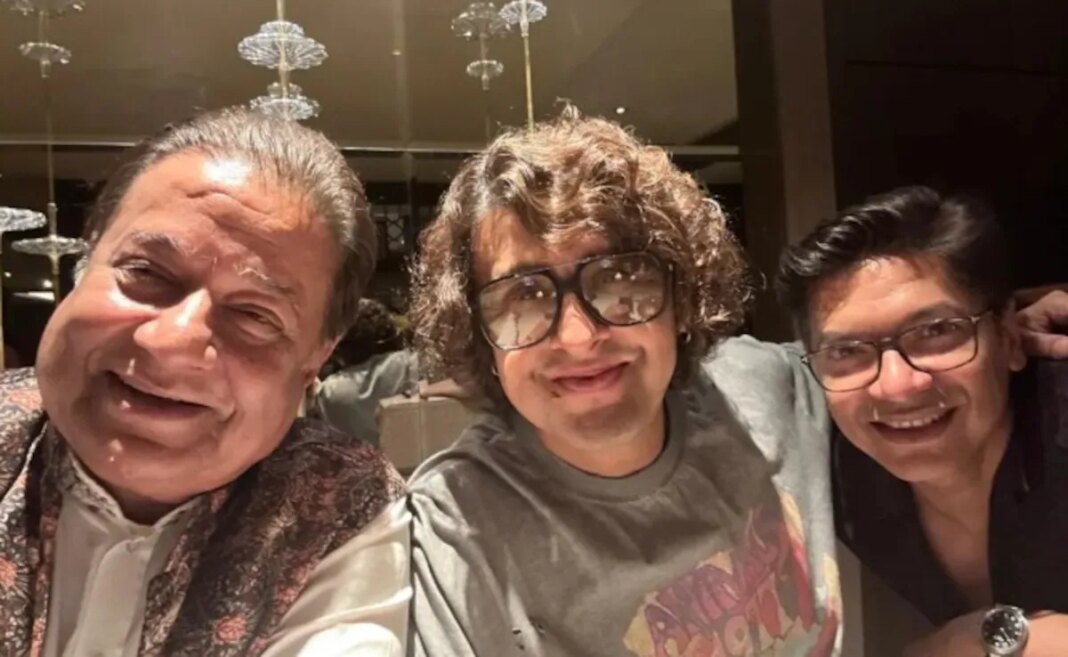 Anup Jalota Shares A Pic With “Two Incredibly Talented Voices” Sonu Nigam And Shaan