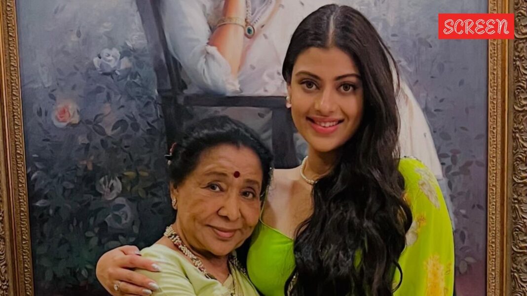 Asha Bhosle Zanai Bhosle.jpg