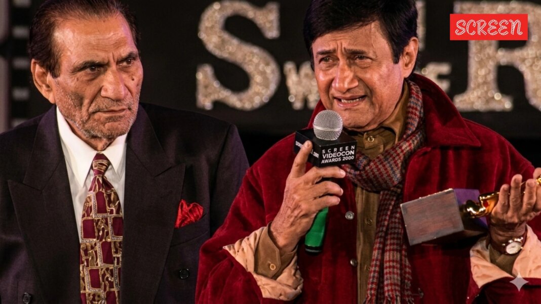 Dev Anand received the Lifetime Achievement Award.jpg