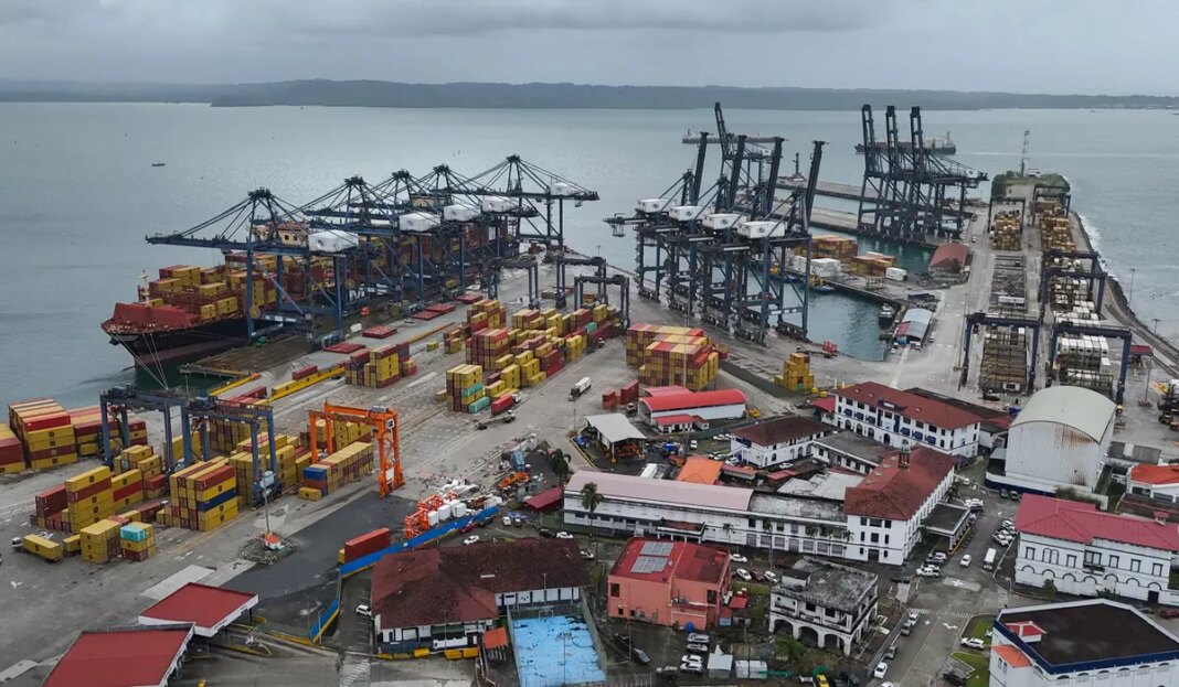 Hong Kong firm files arbitration against Maersk, claiming it schemed with Panama over port takeover Hong Kong Panama Ports 91242 c0 142 3402 2126 s1200x700.jpg