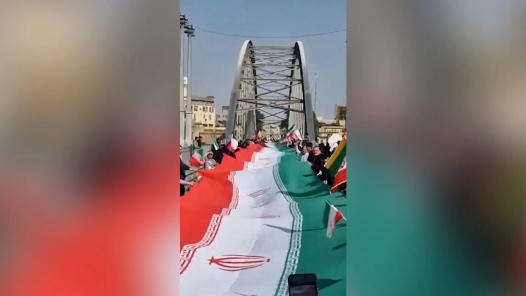 Iranians form human chains across bridges, at power plants | US-Israel war on Iran Human chain protest Dezful Iran bridge FARS 1775590359.jpg