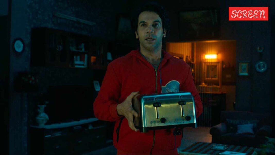 Toaster trailer: Rajkummar Rao-Sanya Malhotra’s penny-pinching adventure gets a dose of humour from Farah Khan, Archana Puran Singh | Bollywood News