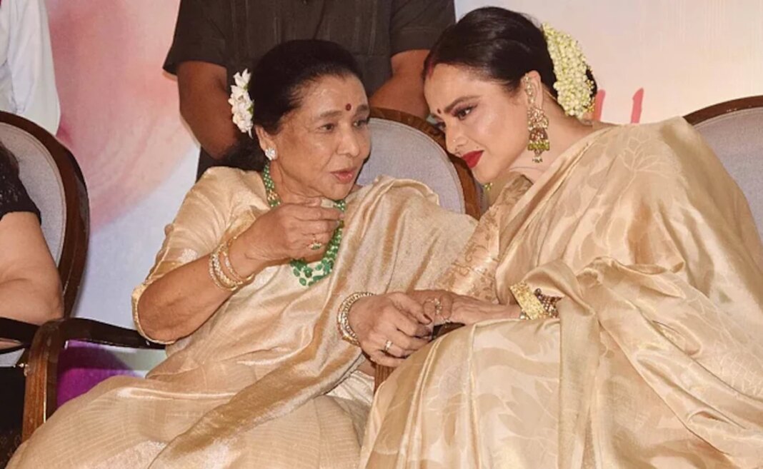 Sb478lr8 rekha asha bhosle 625x300 12 April 26.jpg