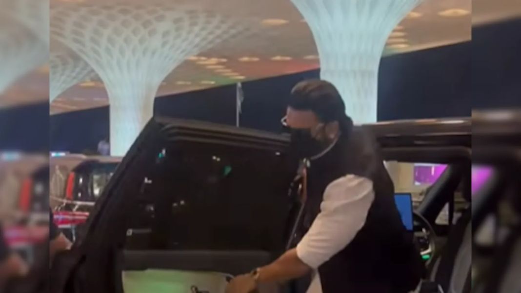 Ranveer Singh’s First Public Appearance At Mumbai Airport After Film Body Banned Him Over Don 3 Row