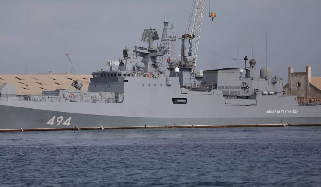 Britain Russian Warship 6778 c0 536 6720 4456 s1200x700.jpg