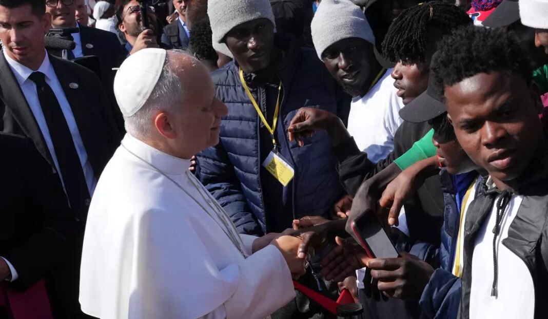 Spain Pope 6 681 c0 138 3312 2070 s1200x700.jpg