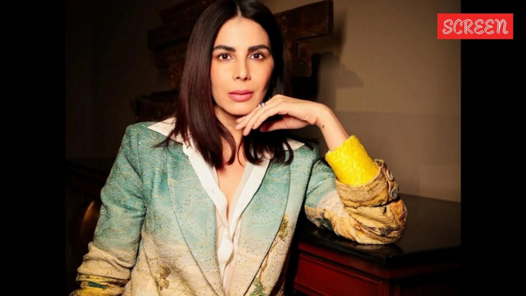 Kirti Kulhari questions maid’s Rs 10,000 salary, gets schooled by Mini Mathur and internet | Bollywood News