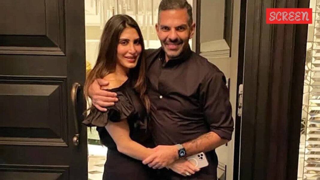 Priya Sachdev remembers Sunjay Kapur on death anniversary, co-signs note with mother-in-law Rani Kapur