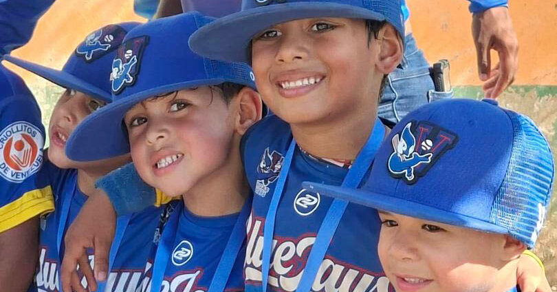 00int venezuela baseball team09 photo hzqw facebookJumbo.jpg