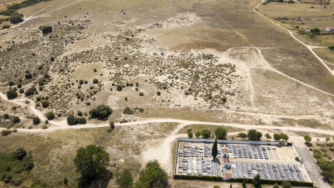 108327468 1782486546955 gettyimages 1556102335 SPAIN DATA CENTER.jpeg