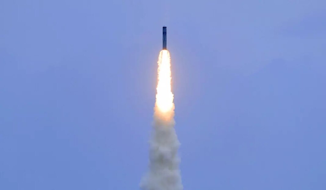 Chinese sub fired missile from surface