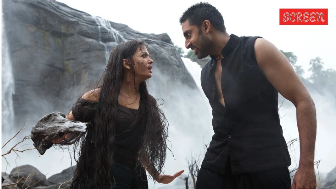 ‘Breathing shallow’: Aishwarya Rai’s stunt double recalls 150-foot Raavan cliff jump ordeal | Bollywood News