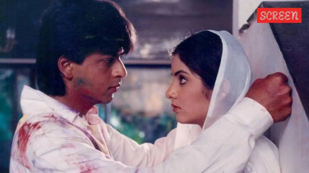 Vijay’s dad quit Shah Rukh Khan’s debut, its hero staged a walkout: How SRK got Deewana | Bollywood News