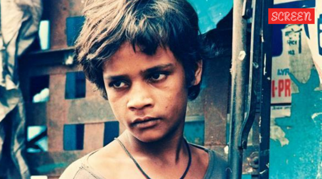 National award-winning actor starred in Oscar-nominated film, now drives an auto to survive | Bollywood News