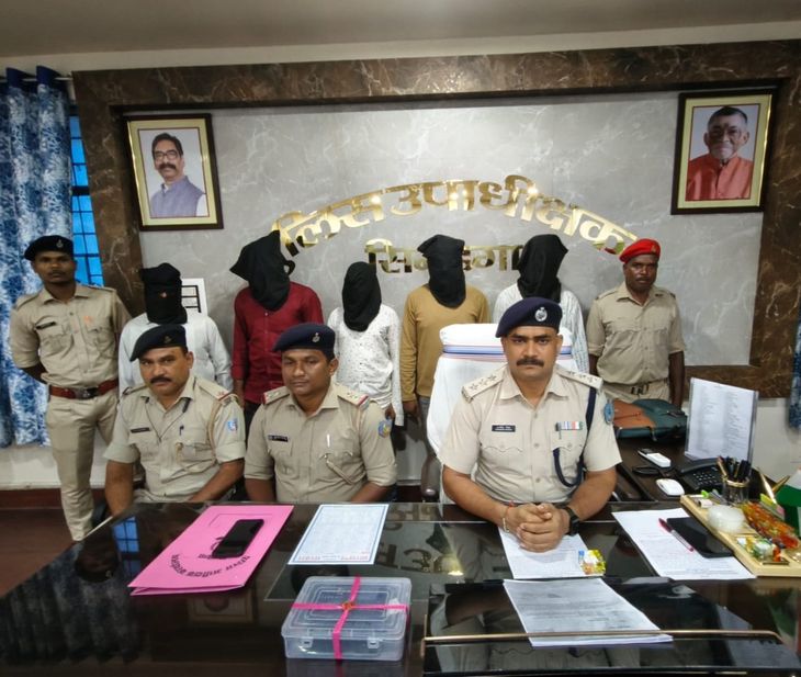 पुलिस को वाहन से कुचलने की कोशिश अंतरराज्यीय तस्कर गिरोह के पांच धराए