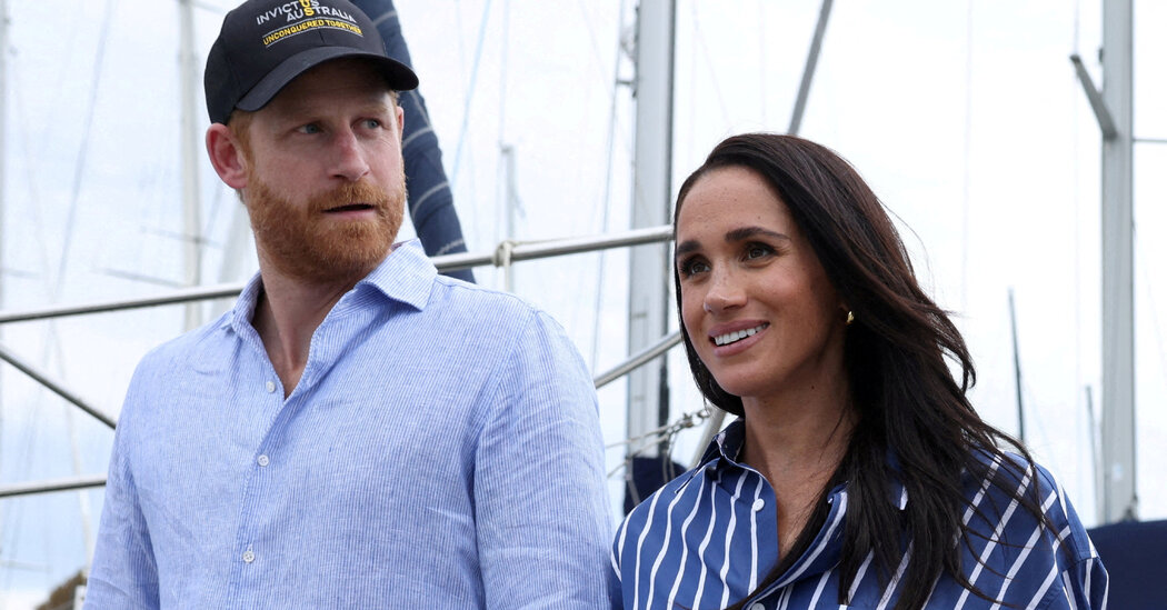 26int uk harry meghan qtvb facebookJumbo.jpg