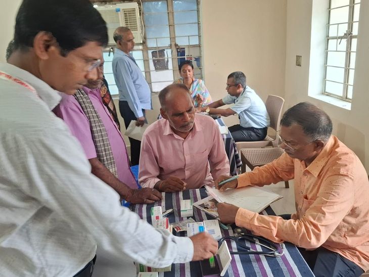 बिहारशरीफ में एकदिवसीय निशुल्क हेल्थ कैंप:11 डॉक्टर मरीजों की जांच करेंगे, शुगर टेस्ट की भी सुविधा; फिजियोथेरेपिस्ट-ऑडियोलॉजिस्ट भी रहेंगे