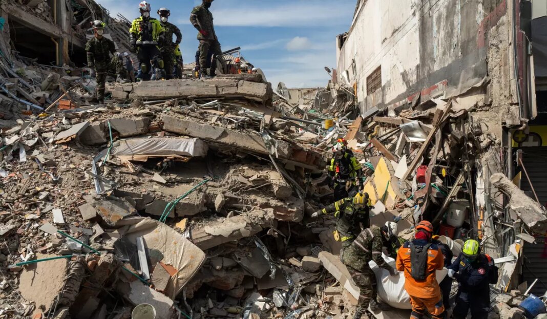 APTOPIX Colombia Earthquake 492 6 c0 292 7008 4380 s1200x700.jpg