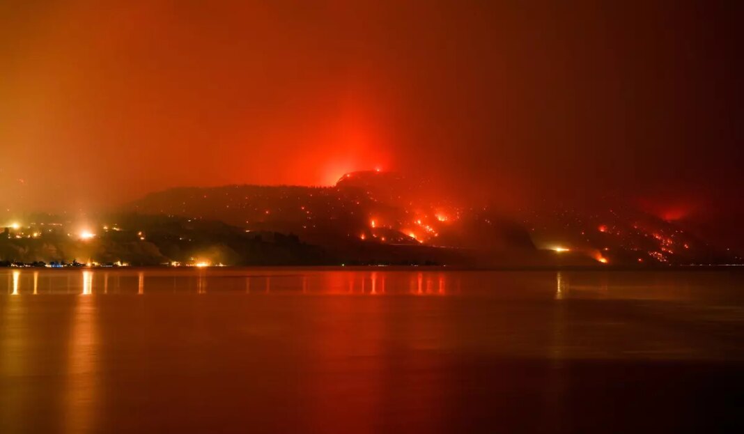 Canada Wildfires 1 655 c0 287 6500 4078 s1200x700.jpg