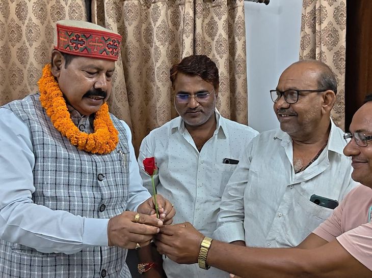 दिल्ली में मंत्री की पिटाई से बिहार शर्मसार:राजद विधायक भाई वीरेंद्र ने कहा-ठेकेदार नेता-मंत्री बनेंगे तो यही हाल होगा; मंत्री को बर्खास्त करने की मांग