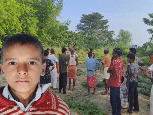 मुजफ्फरपुर में लापता नाबालिग का शव मिला:भाई-दोस्तों संग मेला देखने गया था, हत्या की आशंका; FSL टीम ने घटनास्थल से सबूत जुटाए